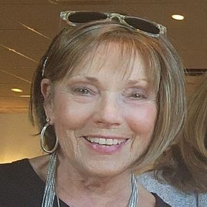 Meet your Posher, Connie